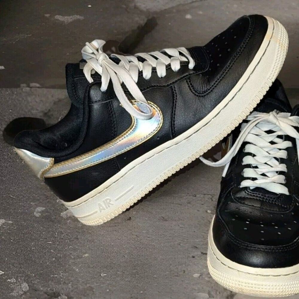 NIKE Shoes Women's 7 Black AIR FORCE 1 07 METALLIC BLACK METALLIC PLATINUM